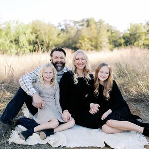 Meet your Posher, Caitlin